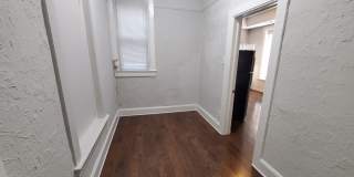 1528 N Ashland Avenue Gallery 11