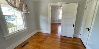 Charming Home on Cul-de-Sac w/Jacuzzi, Fireplace, Garage || Minutes from Downtown Napa! Gallery 25