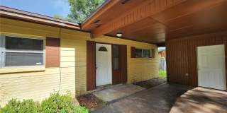 2831 NE 17 Drive Gallery 2