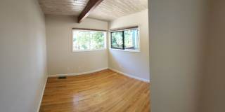 Large 5 Bedroom Home close to Poly Campus!! Gallery 45