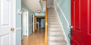 2209 COMMISSARY Circle Gallery 4
