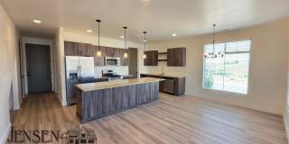 Newer Town Home in Ivins Gallery 14
