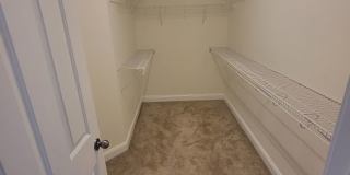 Spacious 4BR Home in Waterlyn in Mooresville Gallery 17