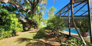 3037 CREST DRIVE Gallery 44