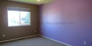 Beautiful 4 Bedroom House in Eastern Colorado Springs Gallery 11