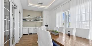 Ivory Lantana Gallery 29