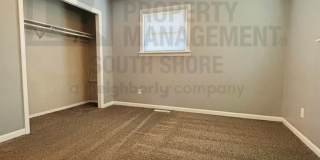 Remodeled 4 Bed/2 Bath Home w/ Garage & Large Backyard Remodeled 4 Bed/2 Bath Home w/ Garage & Large Backyard Gallery 9