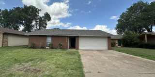 2318 Double Tree Lane Gallery 1