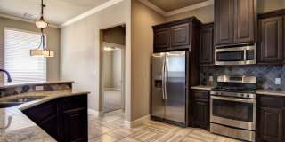 Beautiful Foster Signature Home in Great Location! Gallery 9