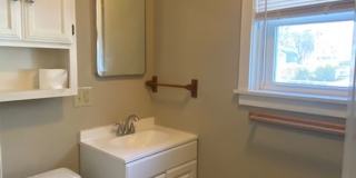 Adorable 2 Bedroom Early August Gallery 14