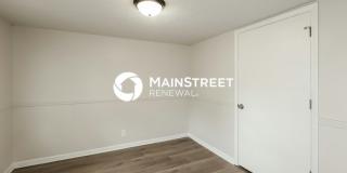 63 Maple Drive Gallery 11