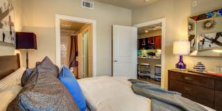 Keller Springs Crossing Apartments Gallery 15