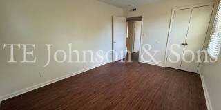 Modern 2 Bedroom Apartment with Water Included on Forsyth St Gallery 28