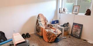 Spacious Home Right on the Park! Gallery 13