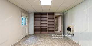 Room in 6 Bedroom Home at Oak Park Rd Gallery 31