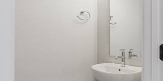 Stunning End Unit 2 bedroom 2 bath East Nashville Townhome with garage Gallery 11
