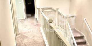 Style and Comfort in the Heart of Redmond Gallery 14