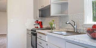 Hawthorne Court Apartments Gallery 4