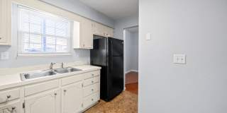 2 Bedroom Condo For Rent Near Post! Gallery 17