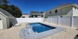 211 Arnold Avenue Gallery 1