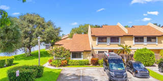310 SW 96th Ter 310 SW 96th Ter Gallery 1