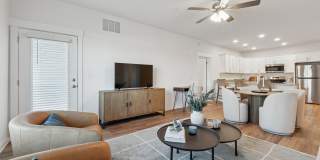 Lakeview Terrace Gallery 16