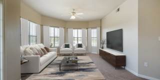 Villaggio Gallery 25