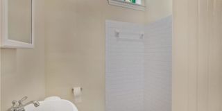 1625 1/2 West Grace StreetApt B (upstairs) Gallery 3
