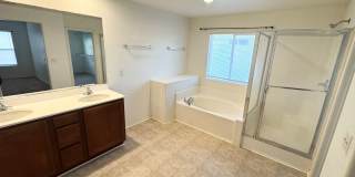 Spacious 5 bedroom home Gallery 15