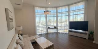 Modern Top-Floor Corner 1-Bedroom Condo in Long Beach – Available Furnished or Unfurnished Modern Top-Floor Corner 1-Bedroom Condo in Long Beach – Available Furnished or Unfurnished Gallery 1