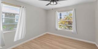 923 W Maple Avenue Gallery 10