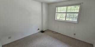 530 Northwest Carolyn Lane - House Gallery 24