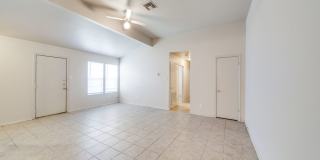 STONERIDGE DUPLEX - NORTH EAST I.S.D. Gallery 8