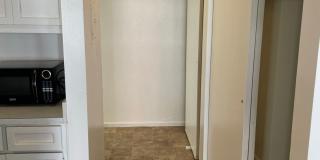 Studio Apartment on Las Vegas Strip - Close to all of the Excitement & More!! Gallery 5