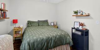 Spacious 2BR Condo Finished Basement in Aurora Gallery 24