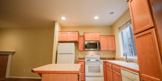 Beautiful Home in Amazing Neighborhood! Gallery 9