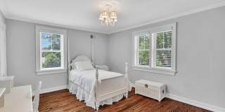 37 Ludlow Avenue Gallery 51
