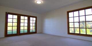 Architect’s Dream with Panoramic Valley Views in Private Calabasas Cul-de-Sac Gallery 15