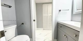 1717 N Bayshore Dr A-1950 Gallery 9