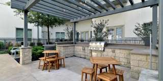 Crest at Las Colinas Gallery 9