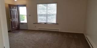 Cozy 2 bedroom in quiet cul-de-sac Gallery 5