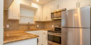 Dominion at Oak Forest Apartments Gallery 39