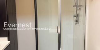 1268 Michigan Avenue Gallery 37