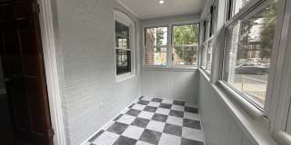 30 Hadley Street Gallery 18