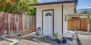 1125 Burgoyne St. Gallery 31