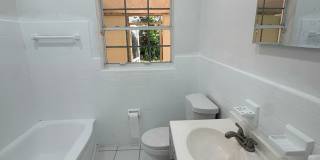 475 ne 164th st / Includes internet and 24-hour surveillance cameras Gallery 2