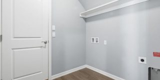1507 East Jasper Place Gallery 16