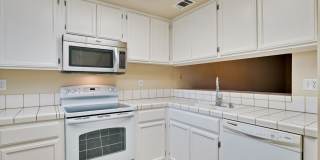 Cute One Bedroom Condo with Central AC and Heat. Cute One Bedroom Condo with Central AC and Heat. Gallery 18