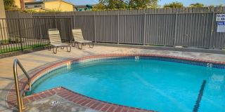 2300 Delaware Street Gallery 14