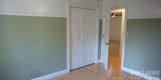 4400 Woods End Lane Gallery 21